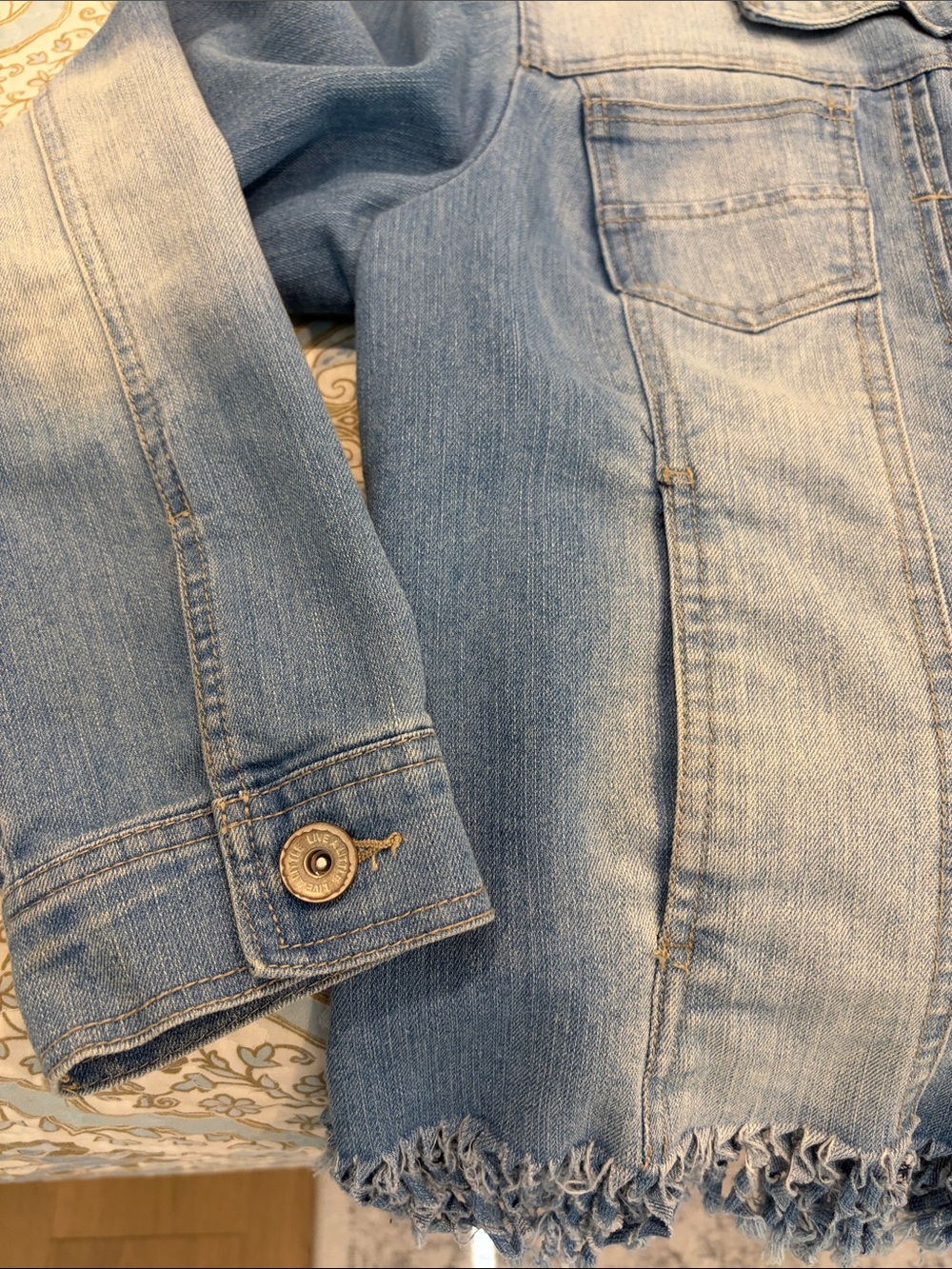 Light Wash Denim Jacket with Fringed Hem by “LAL Live A Little” - Picture 6 of 7